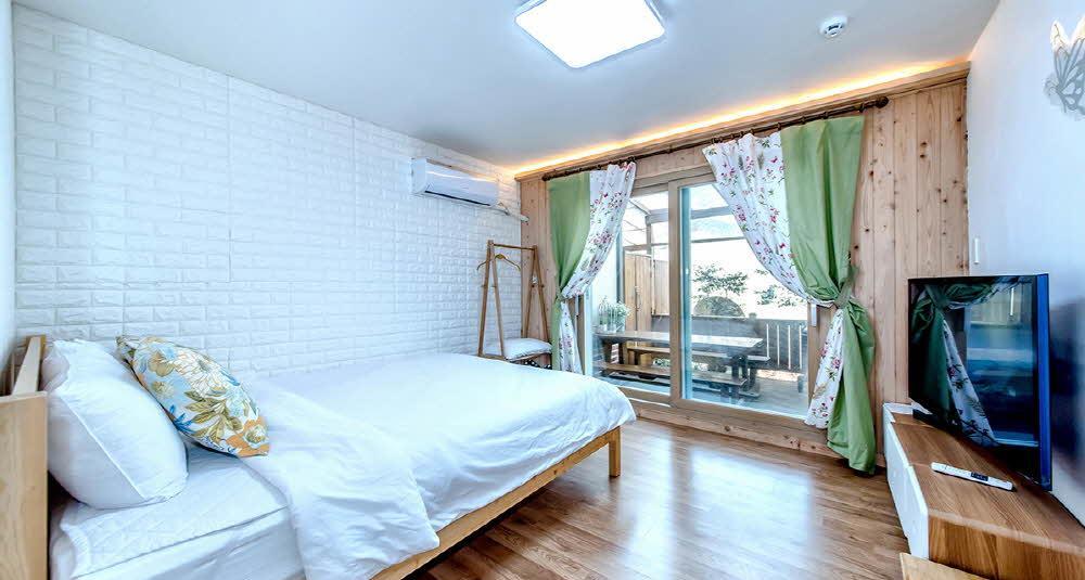Villa Sungsan Hill Seogwipo Exterior foto